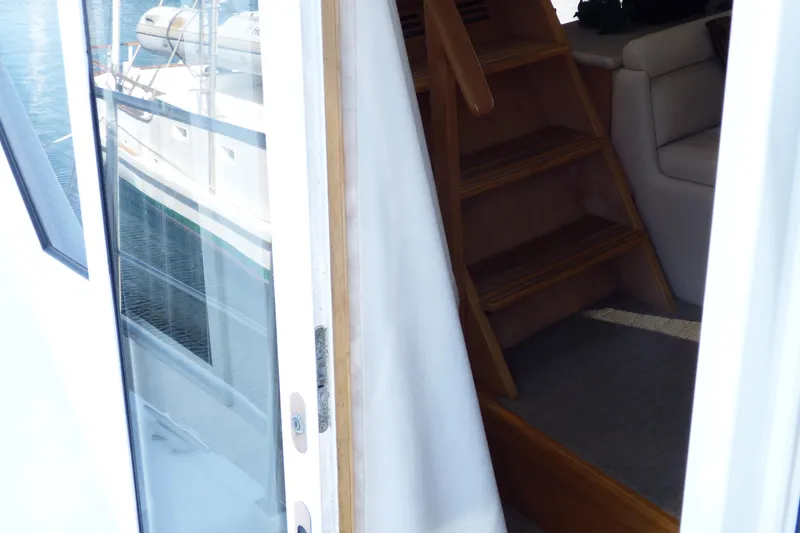 2000 Navigator 5300