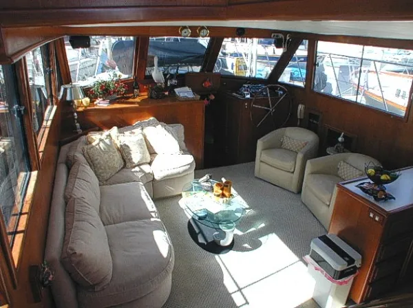 1990 DeFever Motor Yacht
