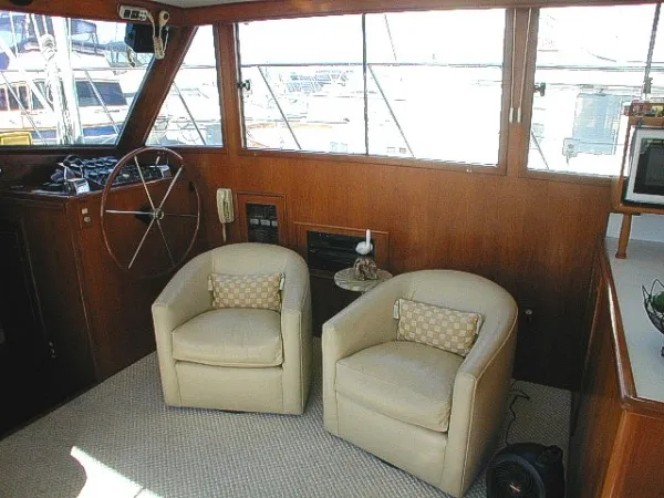 1990 DeFever Motor Yacht