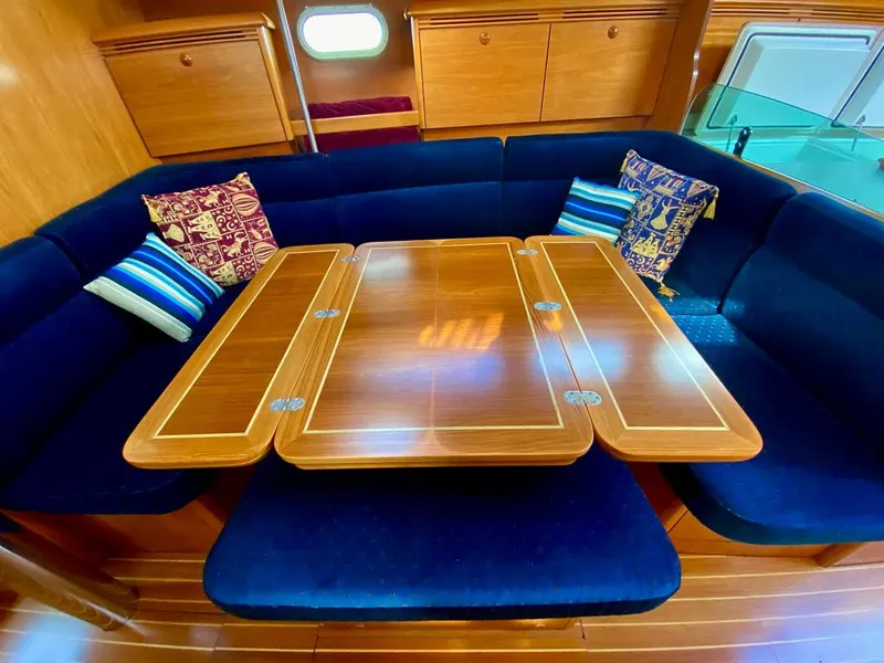 2003 Jeanneau Sun Oddessy 43