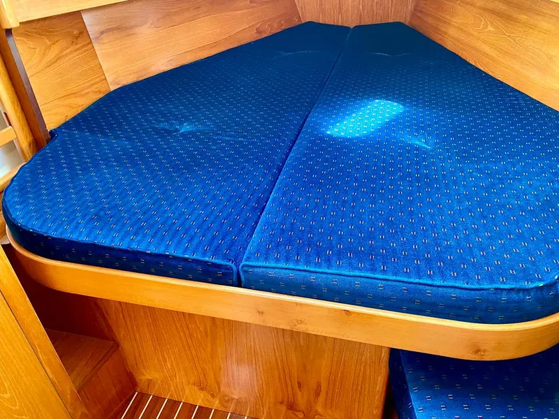2003 Jeanneau Sun Oddessy 43