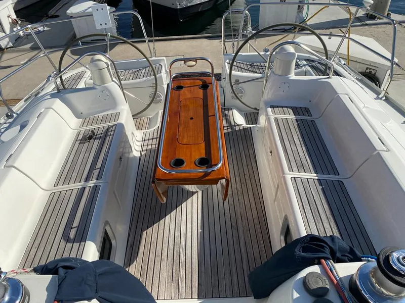 2003 Jeanneau Sun Oddessy 43