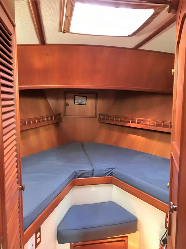 1982 Marine Trader AFT CABIN TRAWLER
