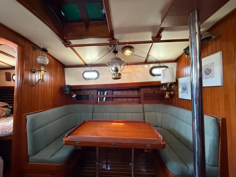 1982 Tayana 37