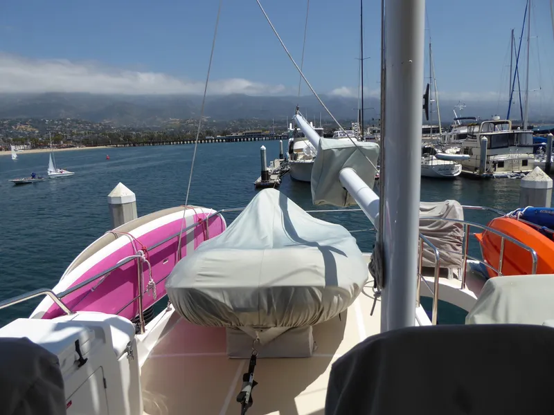 Flybridge aft deck (tender not included)