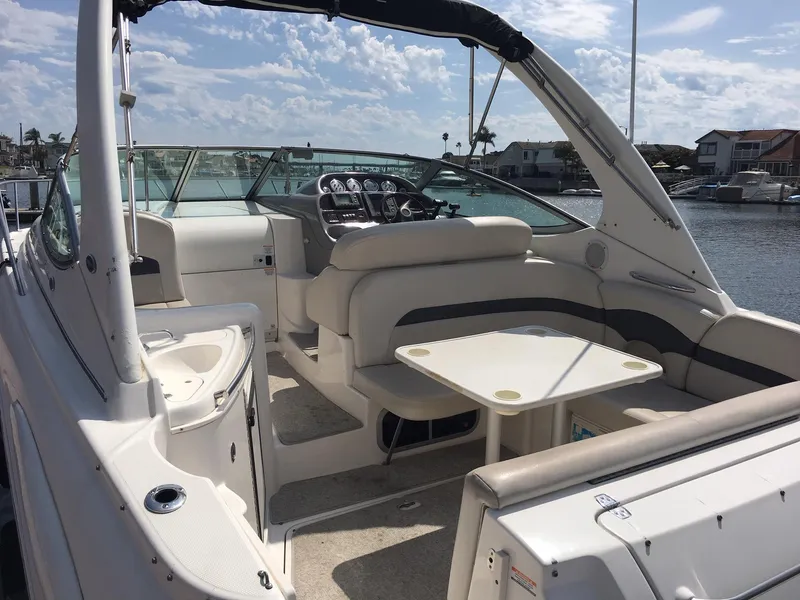 2004 Chaparral 310 Signature