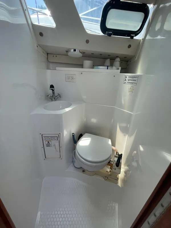 1996 Catalina 270