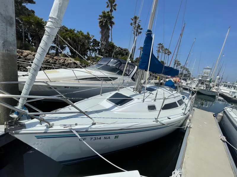1996 Catalina 270