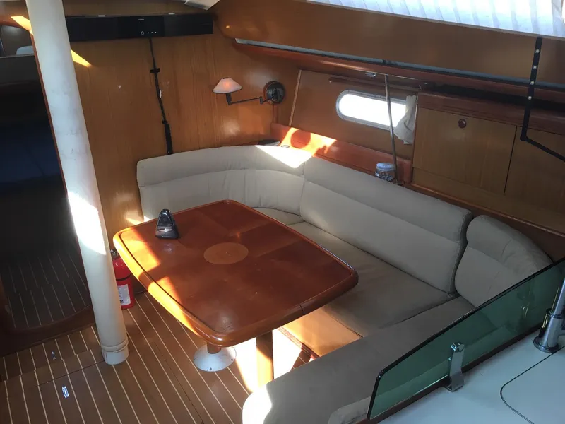 2007 Jeanneau 42 DS