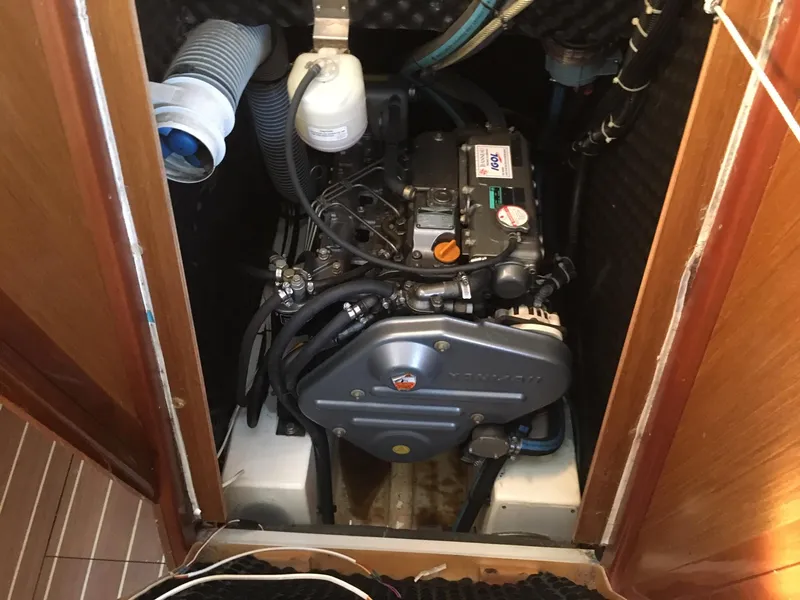 2007 Jeanneau 42 DS
