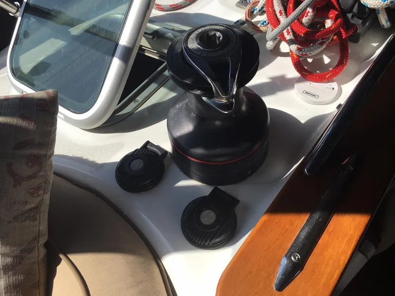 2007 Jeanneau 42 DS