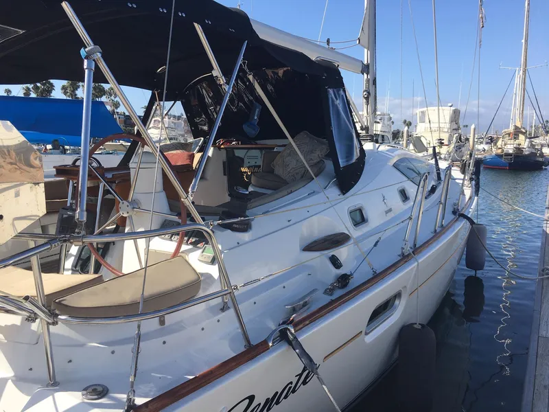 2007 Jeanneau 42 DS
