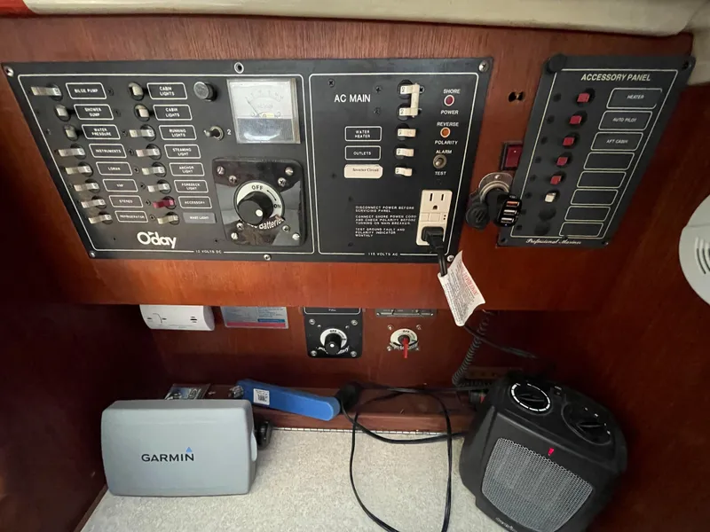 1986 O'Day 40