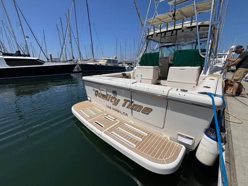 1998 Pursuit 3400 Express