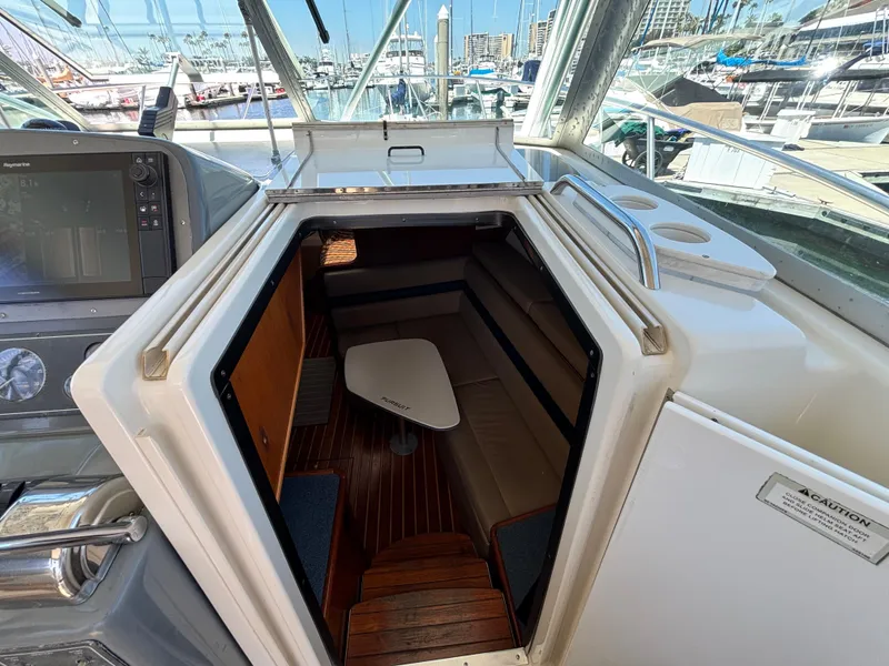 1998 Pursuit 3400 Express