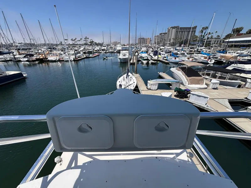 1998 Pursuit 3400 Express