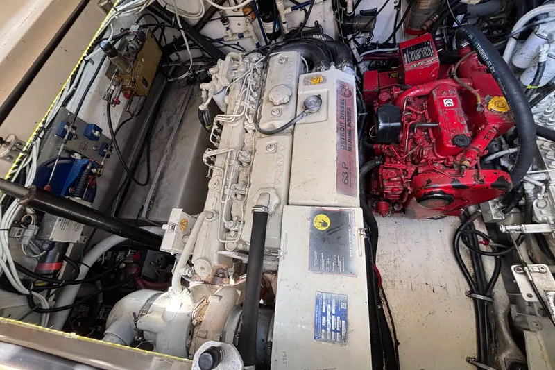 1998 Pursuit 3400 Express