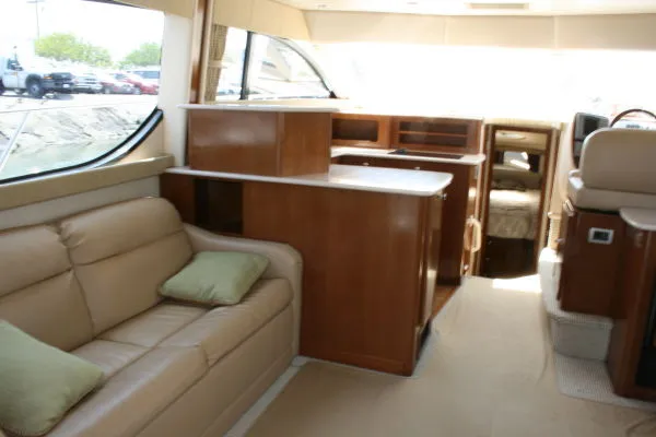 2005 Meridian 381 Sedan
