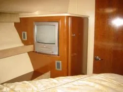 2005 Meridian 381 Sedan