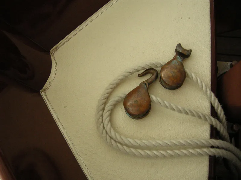 Traditional 3 braided running rigging