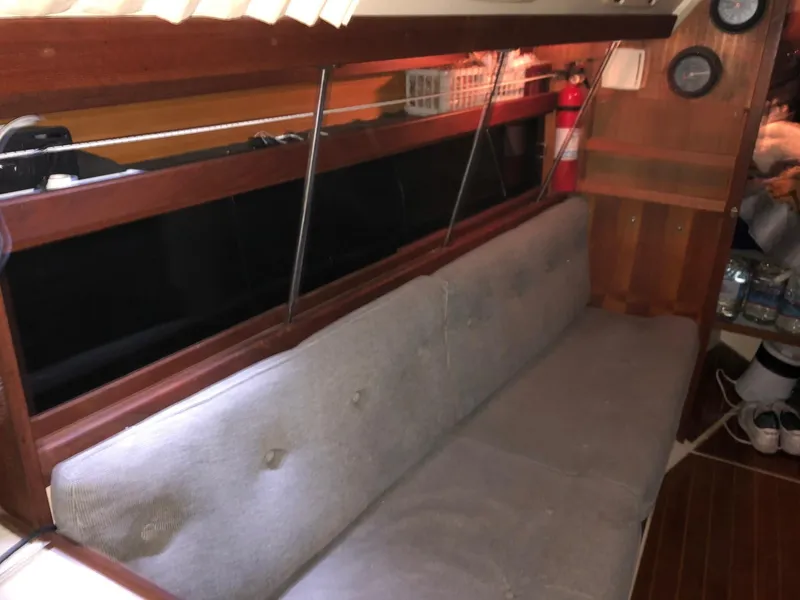 1989 Catalina 34