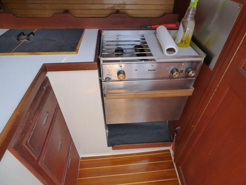 1989 Catalina 34