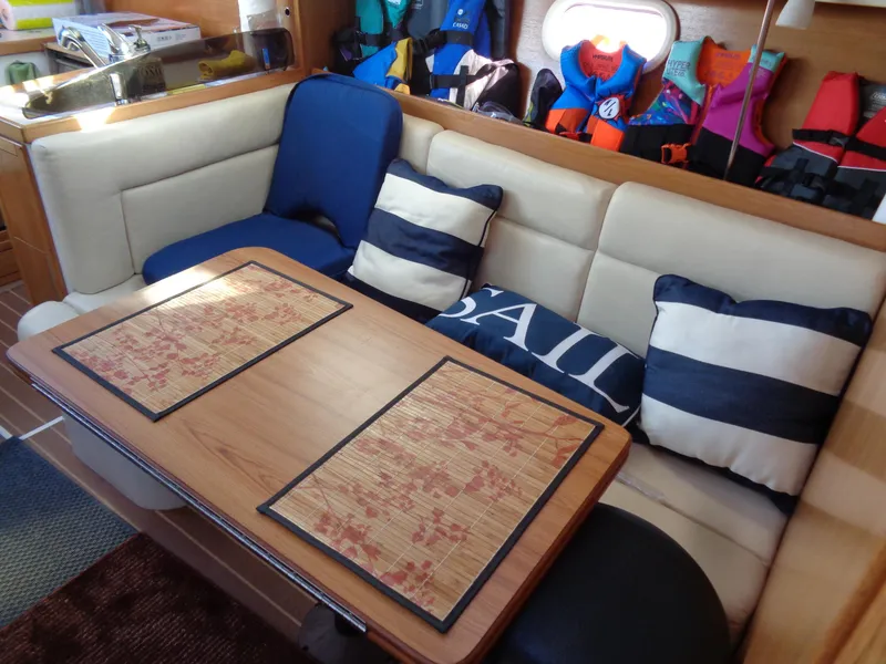 2006 Catalina Sloop