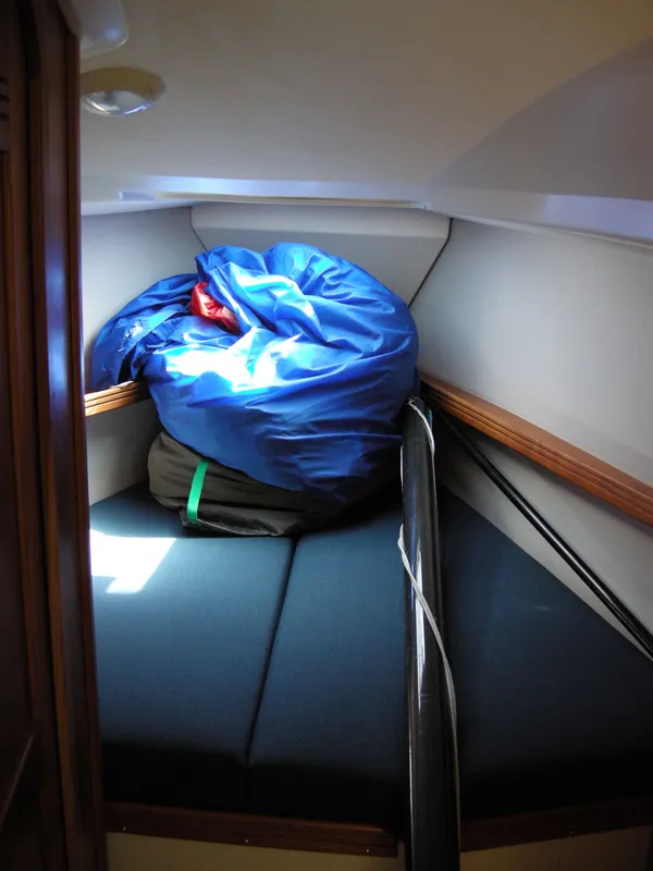V-Berth