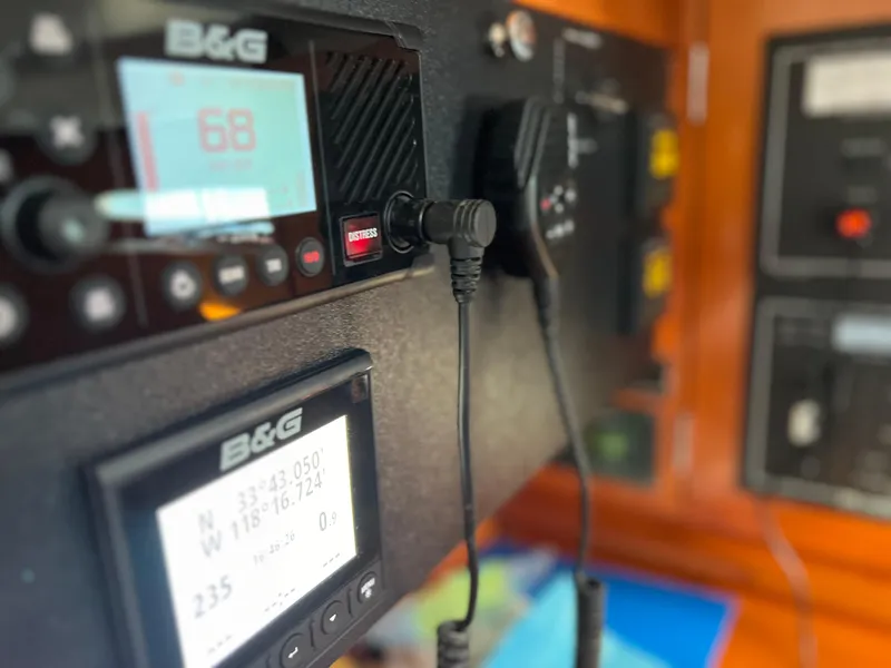 1995 Beneteau First 42s7