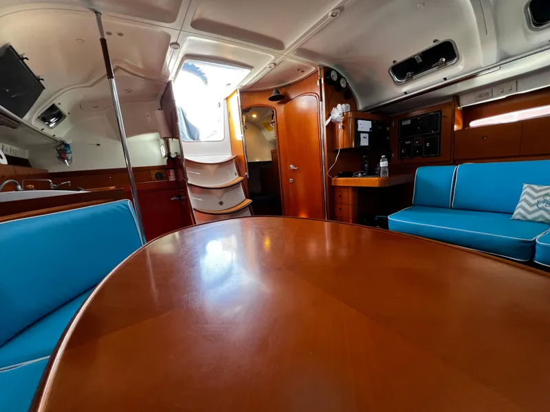 1995 Beneteau First 42s7