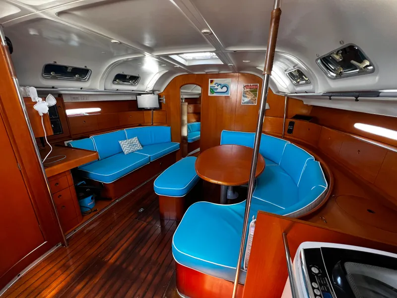 1995 Beneteau First 42s7