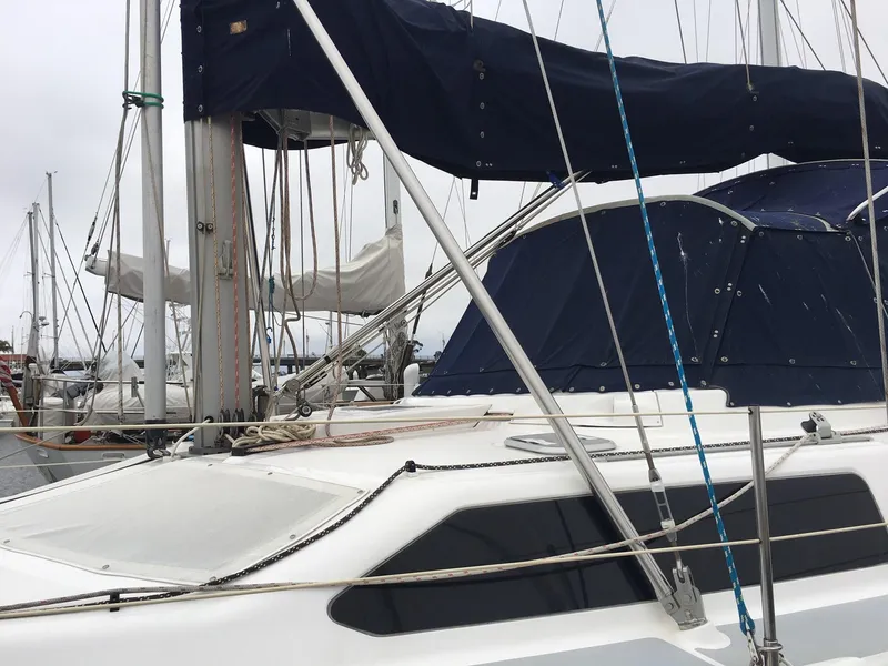 1999 Hunter 450