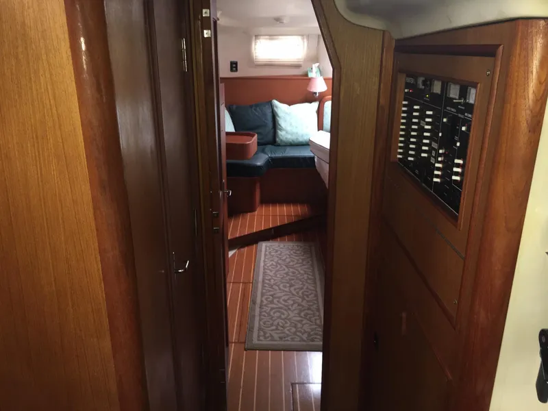 1999 Hunter 450