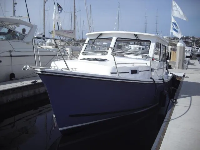 2015 Eastern Islander