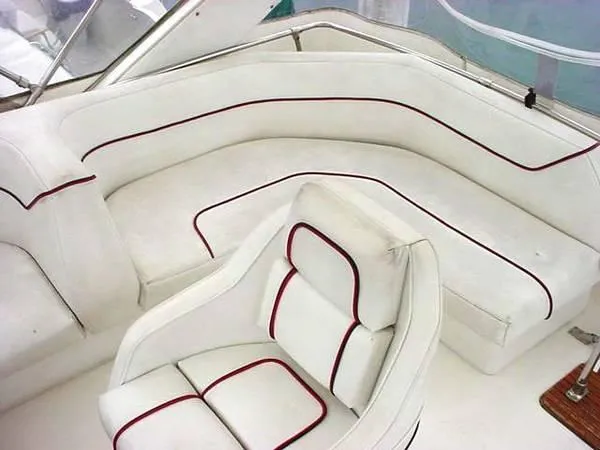upper helm seating