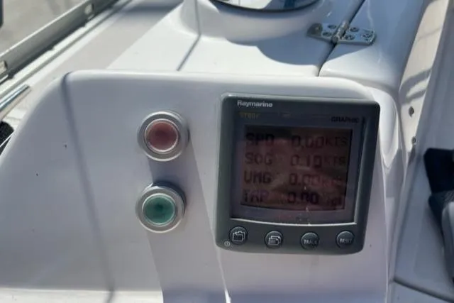 2012 Catalina 355