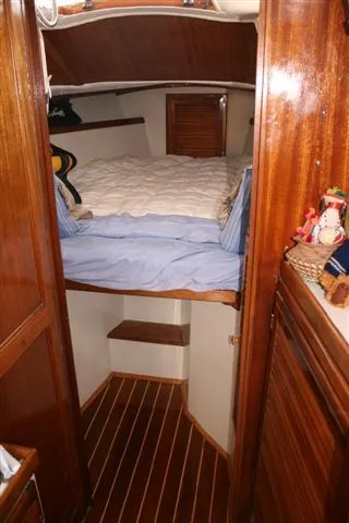 V-berth