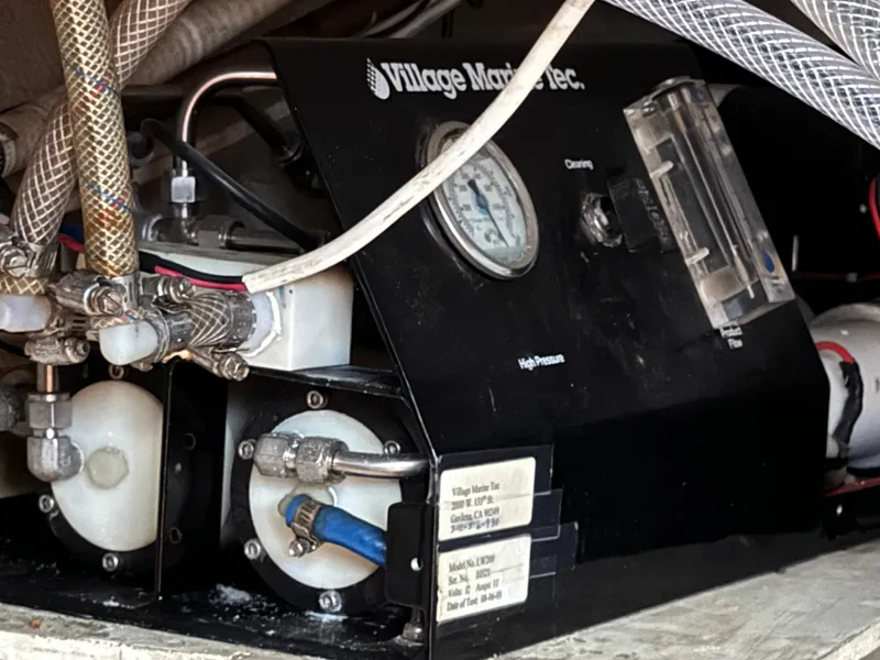 1973 Challenger Aft Cockpit