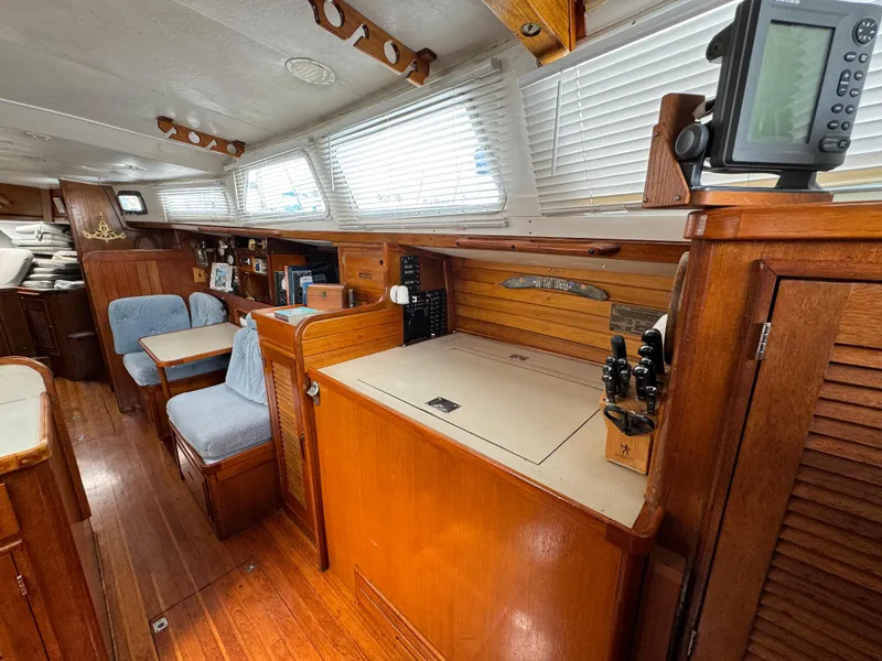 1973 Challenger Aft Cockpit