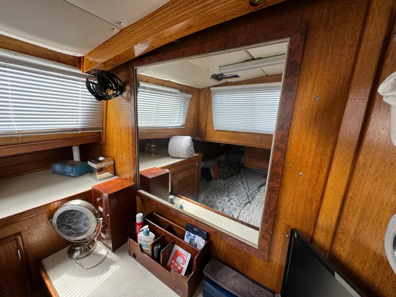 1973 Challenger Aft Cockpit