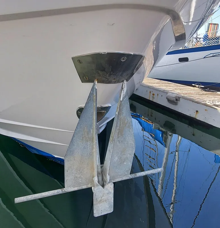 1986 Sea Hawk 48