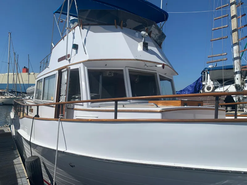 1973 Grand Banks 42