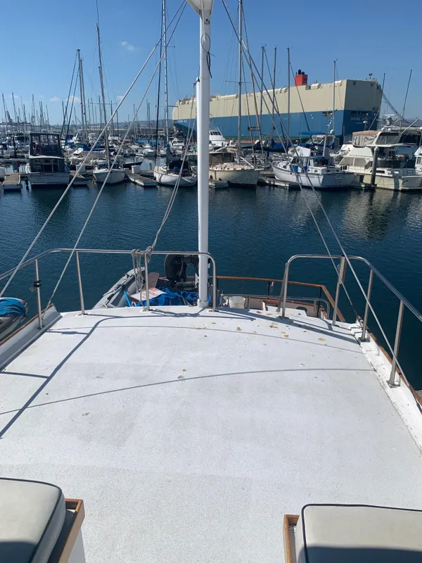 1973 Grand Banks 42