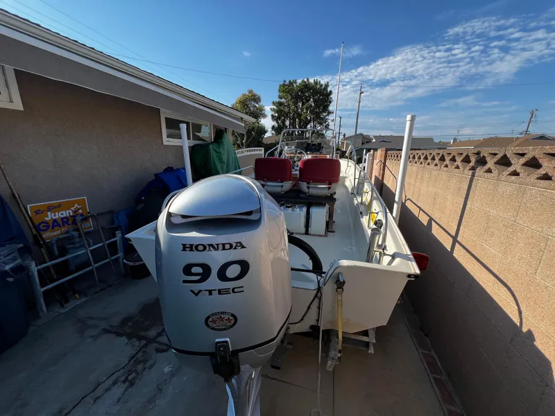 1981 Boston Whaler MONTAUK
