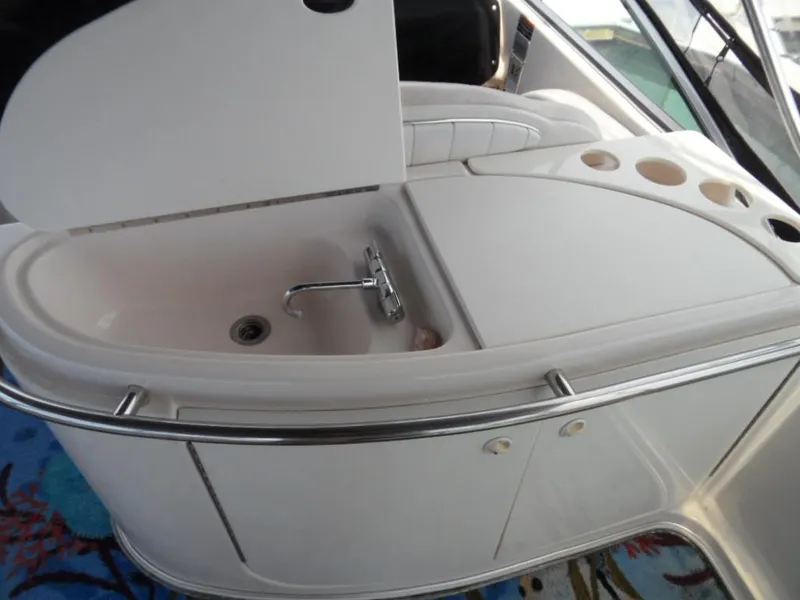 2000 Maxum 46 SCB