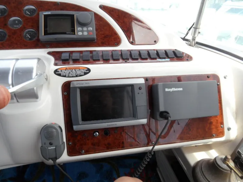 2000 Maxum 46 SCB