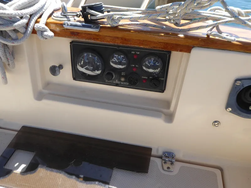 Engine Panel