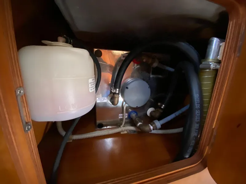2004 Grand Soleil 45