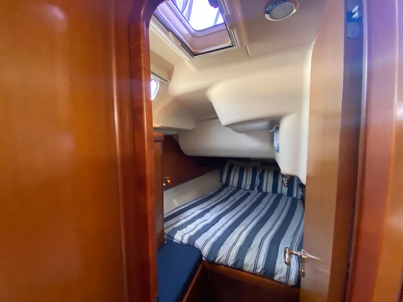 Stbd Cabin