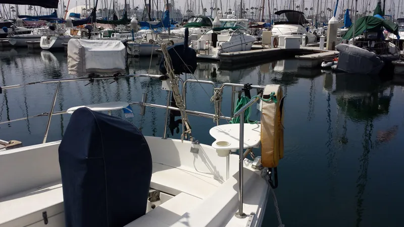 1981 Catalina 30